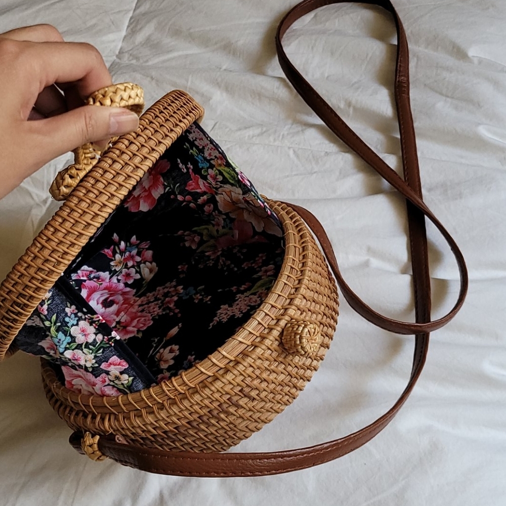 Round Rattan Bag - Picture 5 of 5